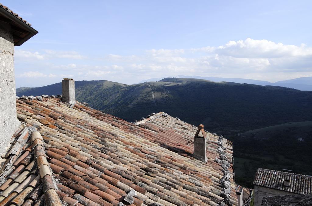 Le Case Della Posta Santo Stefano Di Sessanio Bagian luar foto